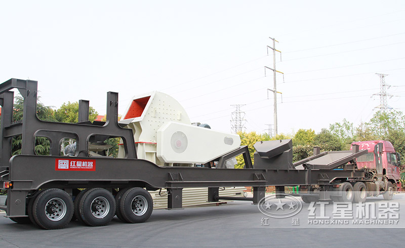 移動式重錘碎石機發貨現場