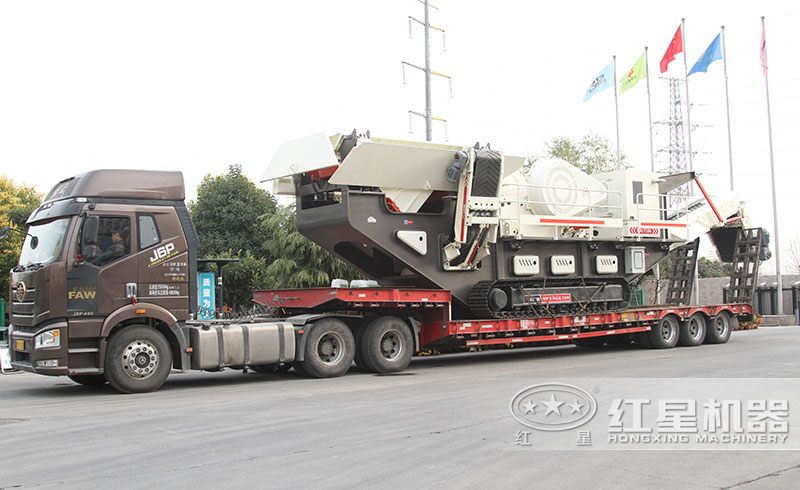 移動履帶一體式破碎機發貨