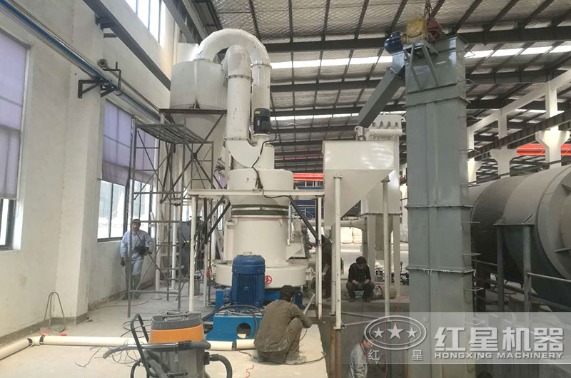 雷蒙磨機作業現場